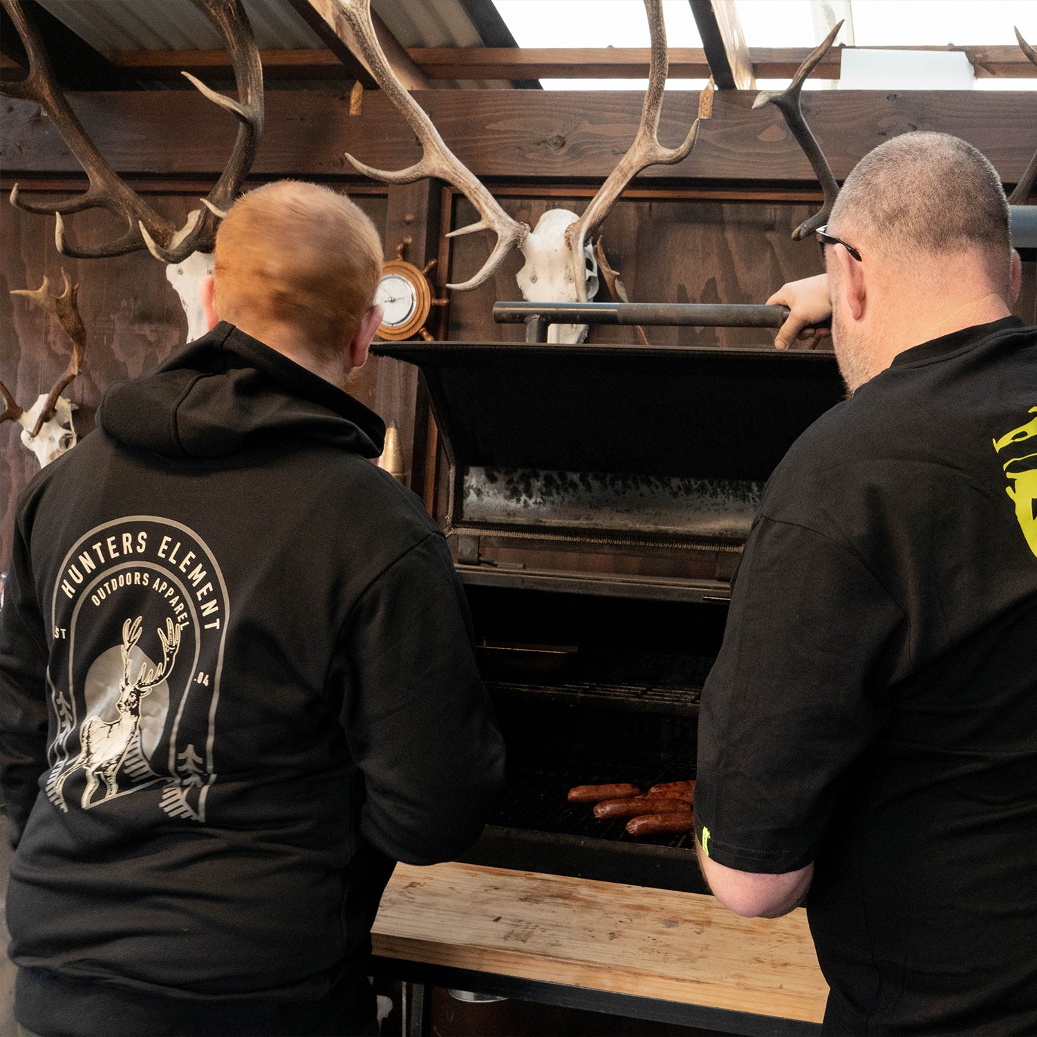 Outdoors Midweight Hood