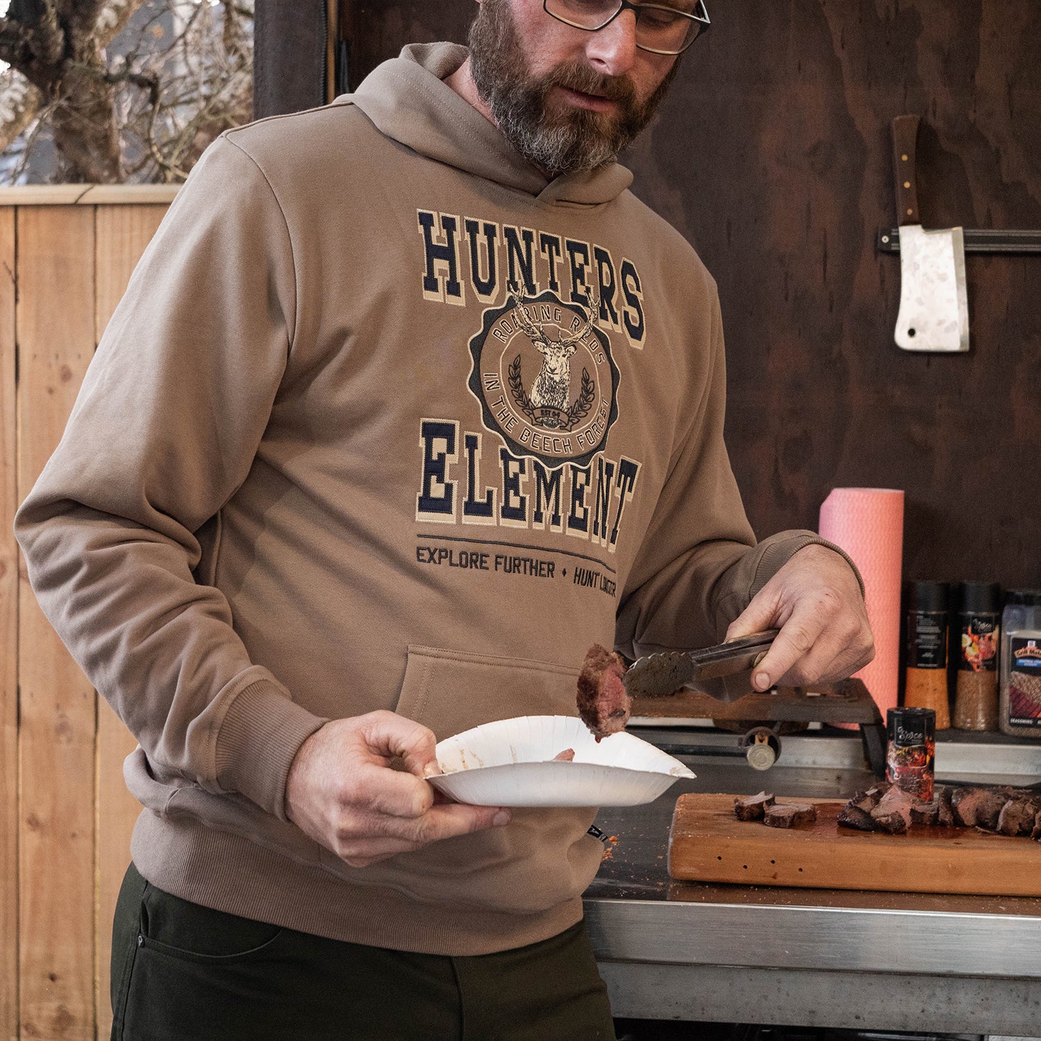 Roaring Reds Midweight Hood