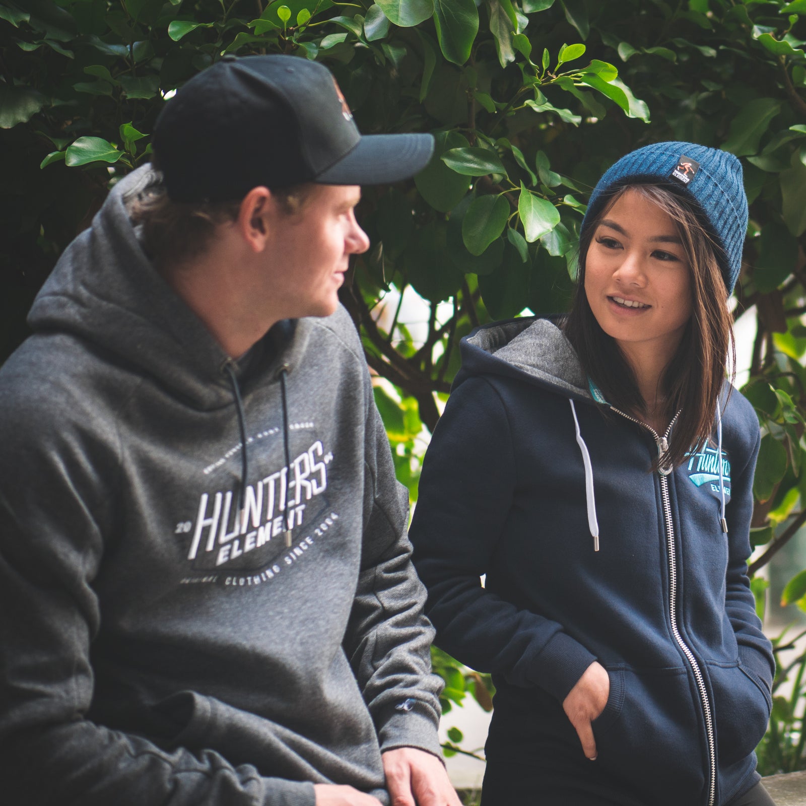 Sapphire Zip Women's