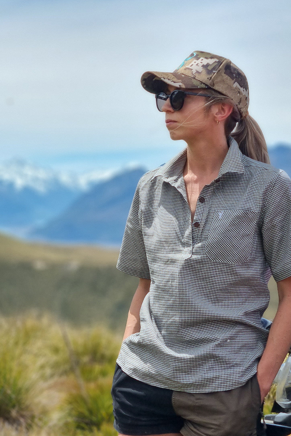 Women's Tops & Singlets - Hunters Element NZ