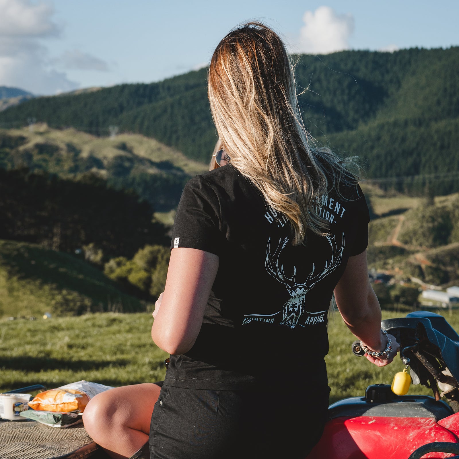 Red Stag Tee Women's