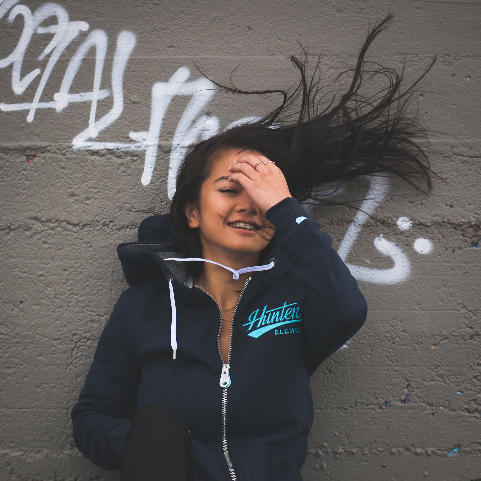 Sapphire Zip Women's